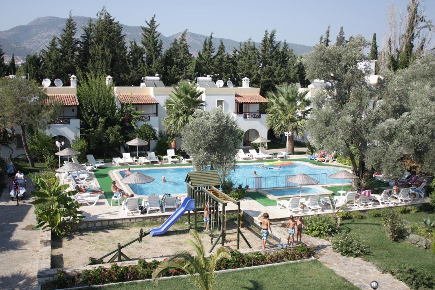 Toloman Bitezpark Apartments Bodrum Bagian luar foto