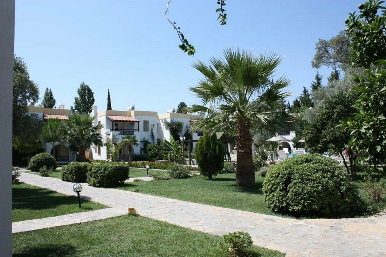 Toloman Bitezpark Apartments Bodrum Bagian luar foto